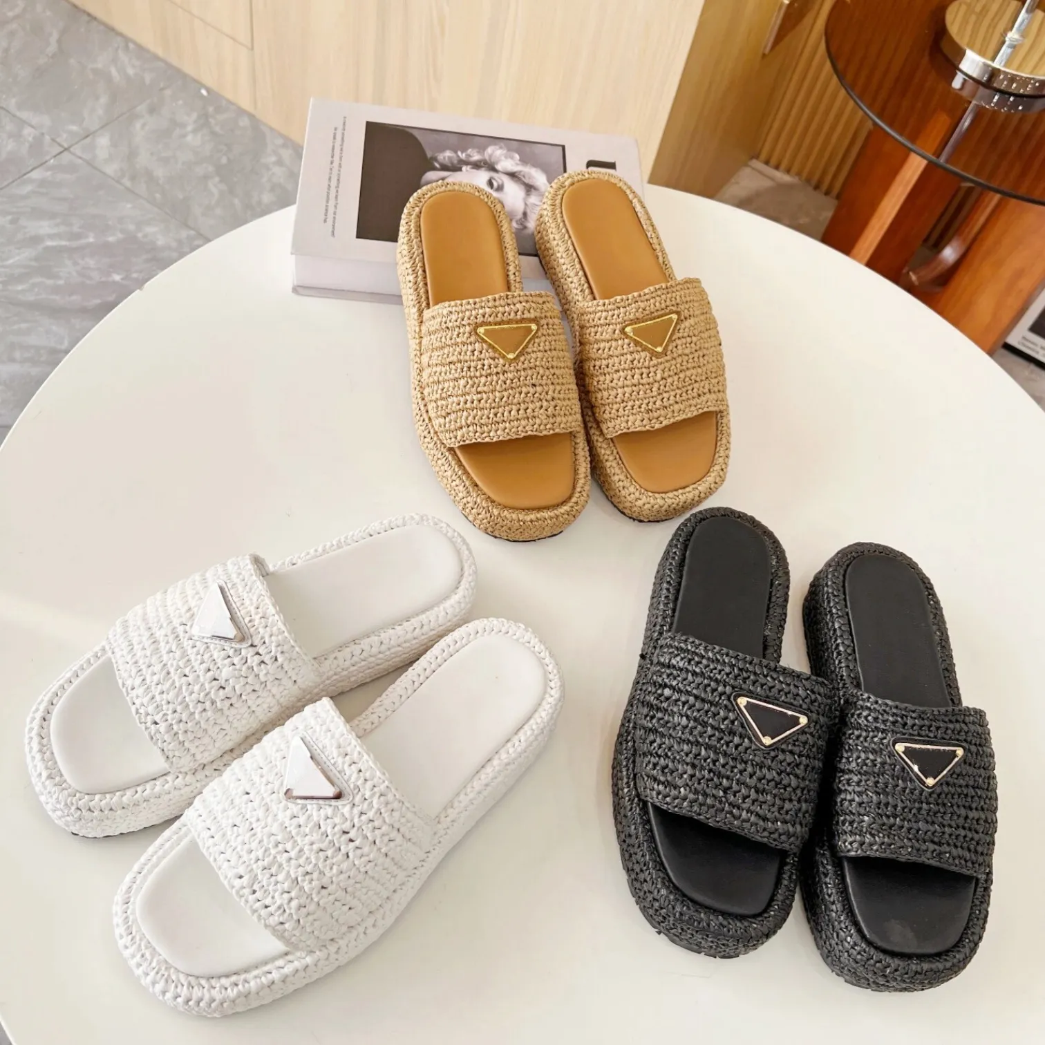 Thick Bottom Sandals Women Slippers Luxury Triangle Logo Sandals Slipper On Gold Buckle Slip On White Black Brown Pool Lady Woven Outdoor Platform Casual Sandals