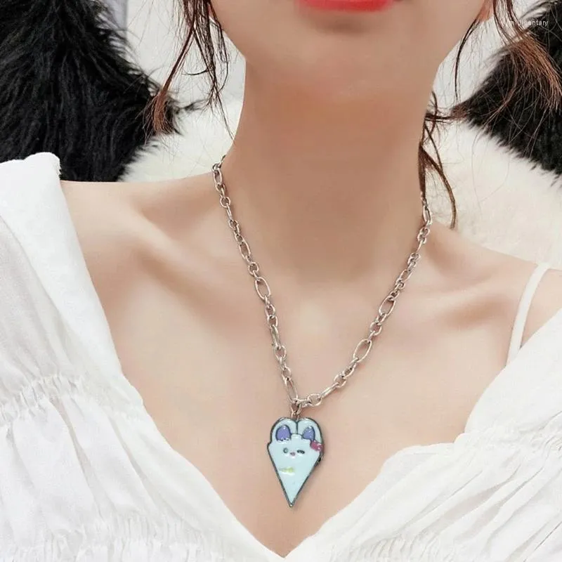 Ketten 7 stücke Tier Pizza Magnetische Halskette Cartoon Anhänger Choker Halsketten Temperament Schlüsselbein Kette Freundschaft Geschenke