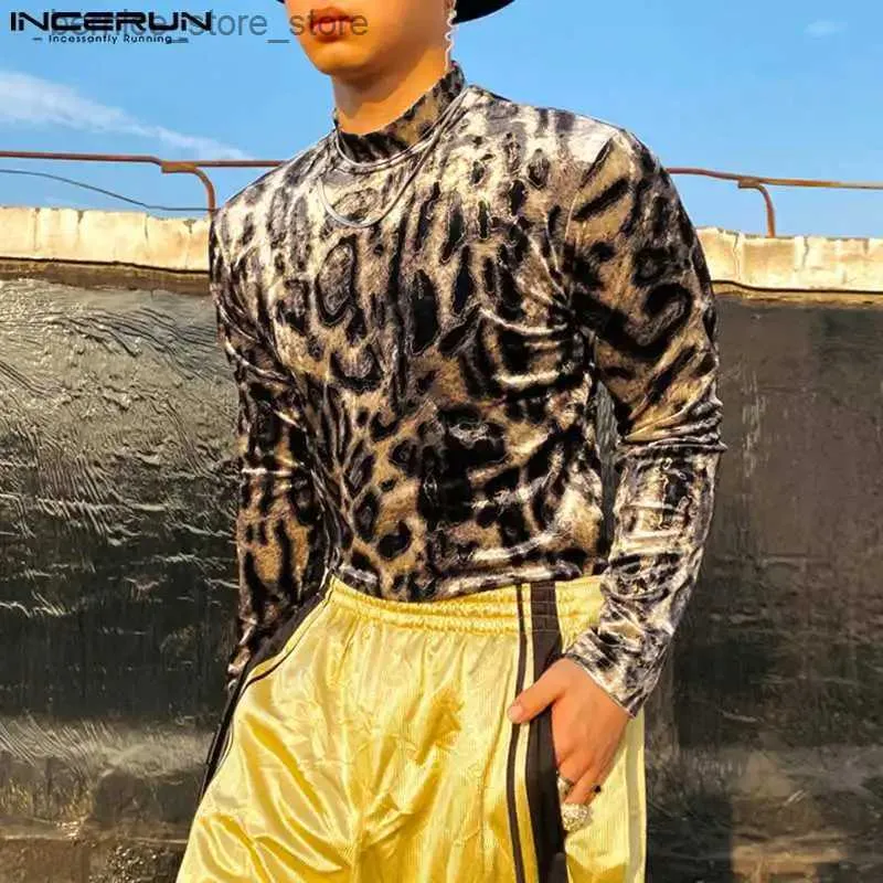 Herrpolos toppar 2023 koreansk stil stilig herr mode hög hals mocka t-shirts casual leopard tryckt långärmad camiseta s-5xl q231215