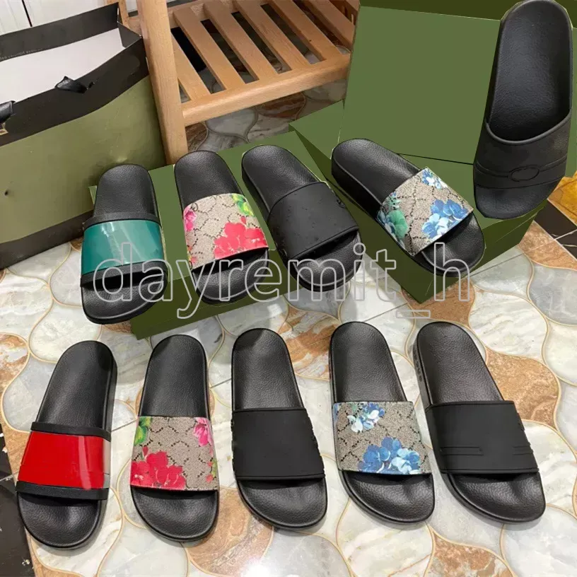 Tasarımcı Terlik Erkek Ayakkabı Çiçek Terlik Kadınlar Sandalet Düz Slaytlar Çiçek Baskı Çizgili Sandal Çiçek Sandal Yaz Plajı Flip Flops Boyut 35-46