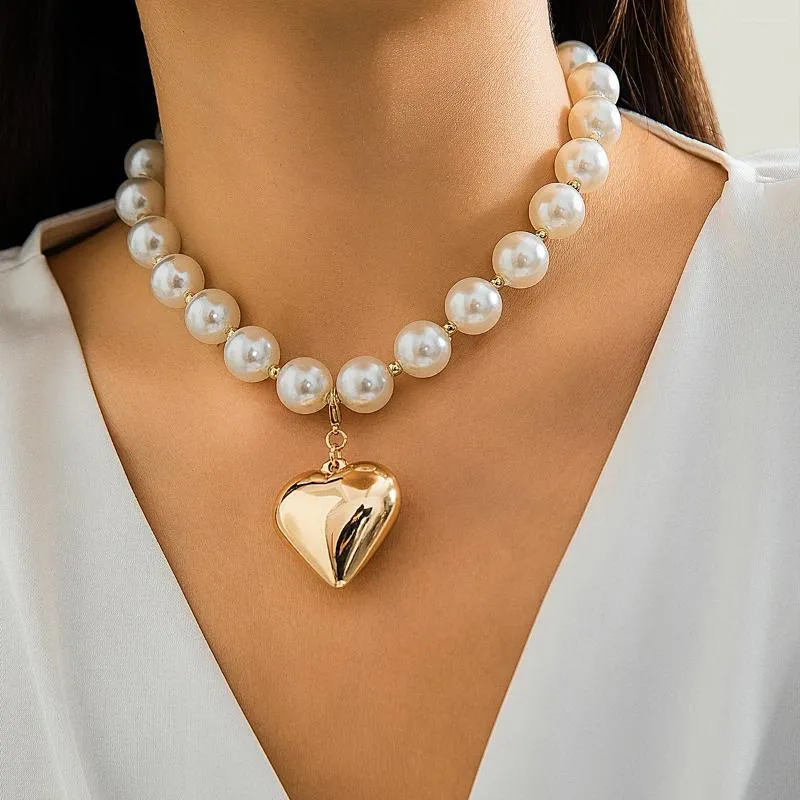 ペンダントネックレスPurui Punk Imitation Pearl Love Heart Big Necklace Women's Charm Choker Clavicle Clavicleチェーンジュエリー