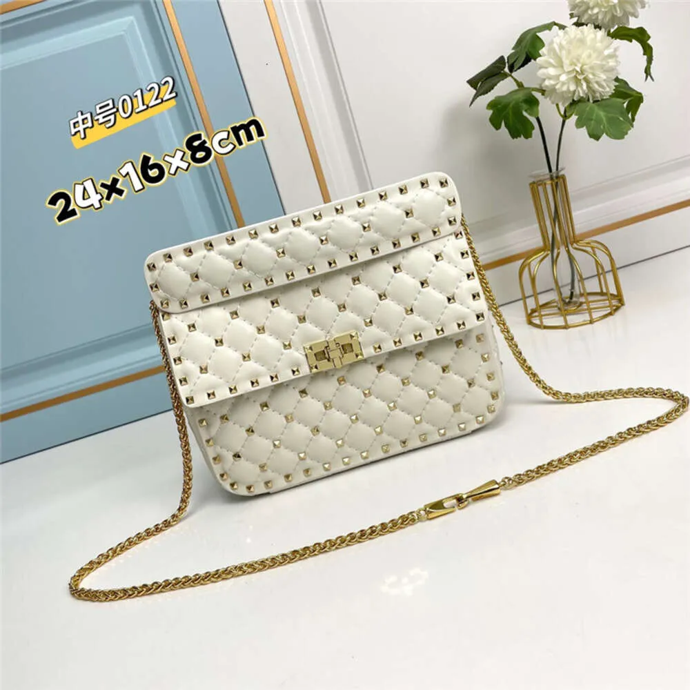 Dhgate valentino bag hotsell