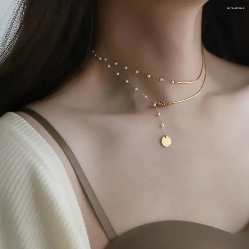 Chaînes Français romantique double couche collier de perles plié avec chaîne de clavicule pull cadeau de Noël pour petite amie