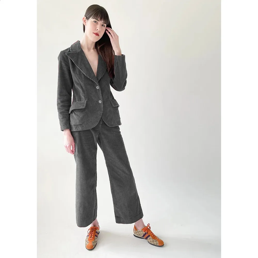 Trajes de mujer Blazers Traje de invierno de pana 2 piezas Pantalones rojos Conjuntos de mujer Estilo elegante Blazer de solapa de un solo pecho Ropa
