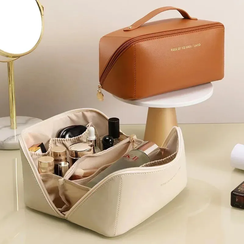 Custodie per cosmetici Borsa per cosmetici di grande capacità Custodia per trucco portatile in Pu Custodia multifunzione per trucco per le donne Custodia per bellezza impermeabile 231215