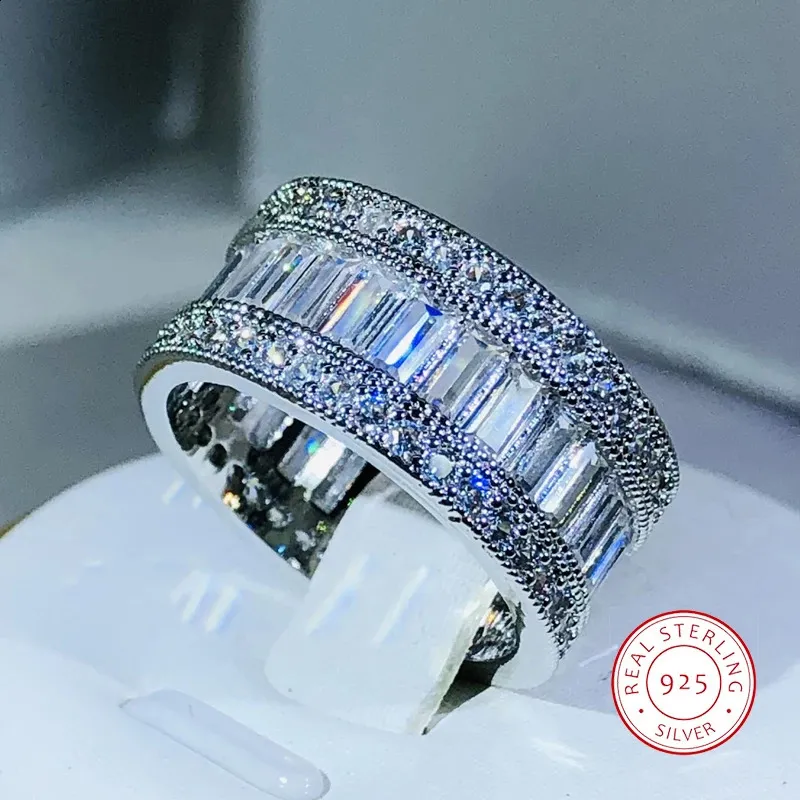 Fedi nuziali Semplice ed elegante Argento sterling 925 Rettangolo CZ Anello di cristallo con zirconi Promessa di fidanzamento per le donne 231214