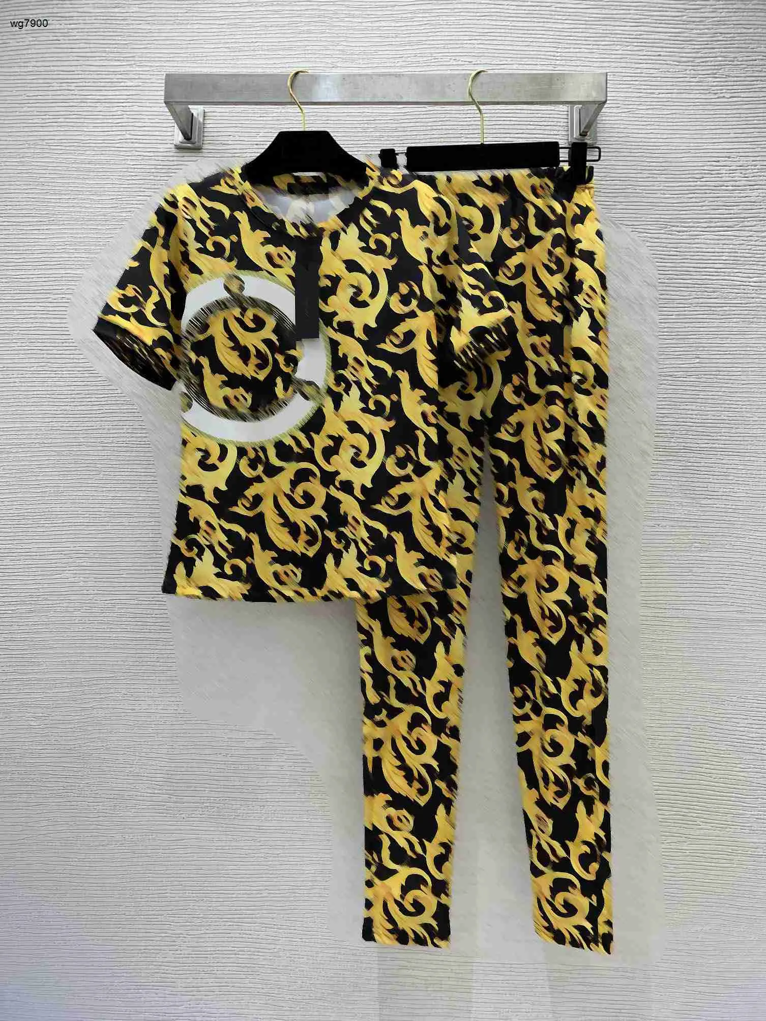 Designer Summer Tracksuit for Women: Short-Sleeved T-Shirt Top