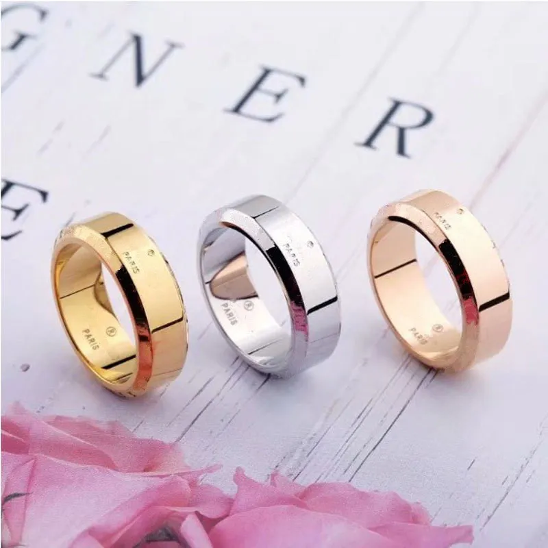 Anéis de banda clássicos anel de titânio aço anel de ouro masculino feminino carta prata rosa designer luxo presente namorada jóias de casamento não desbota
