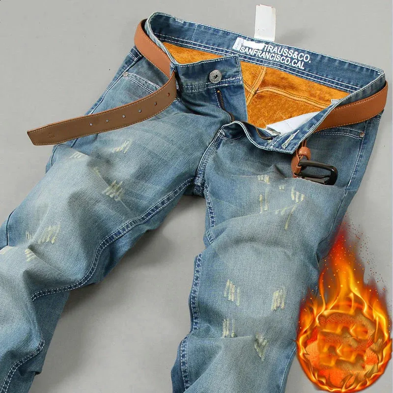 Jeans da uomo 2023 Autunno Inverno Caldo Slim Fit Business Moda Addensare Pantaloni in denim In pile Stretch Pantaloni di marca Blu HowDFEO 231214