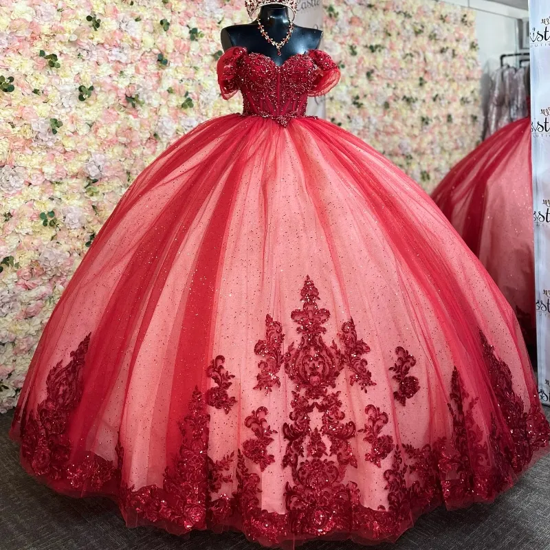 Mexico röd glänsande quinceanera klänningar 2024 pärlor applikationer spetsar från axeln söt 16 vestidos de 15 anos födelsedag miss