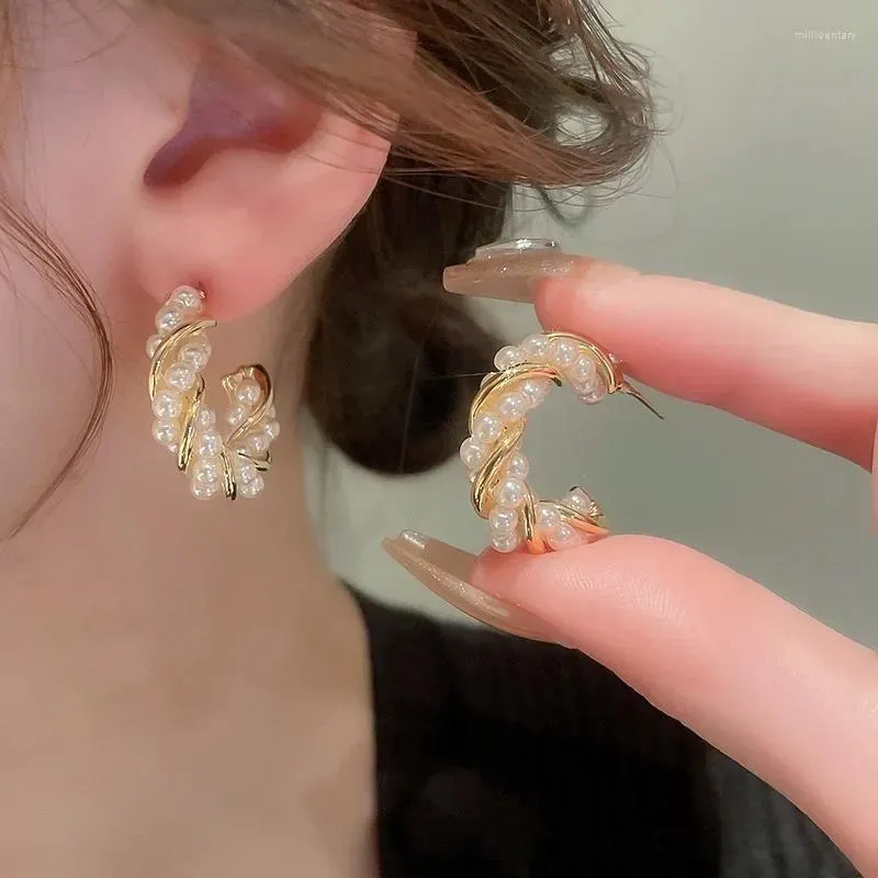Boucles d'oreilles créoles de Style français pour femmes, bijoux de fête de luxe légers enveloppés de perles en forme de C