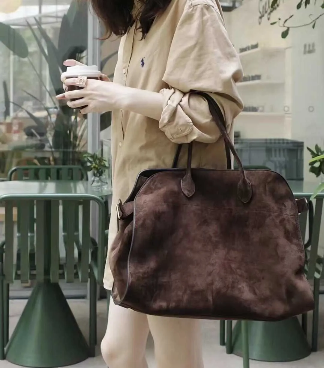 ドン・ジーの同じスタイルThe Row Tote Bag Compaciger Commuter Handheld Women's Bag Margaux 15 Suede Cowhide Bag 231215