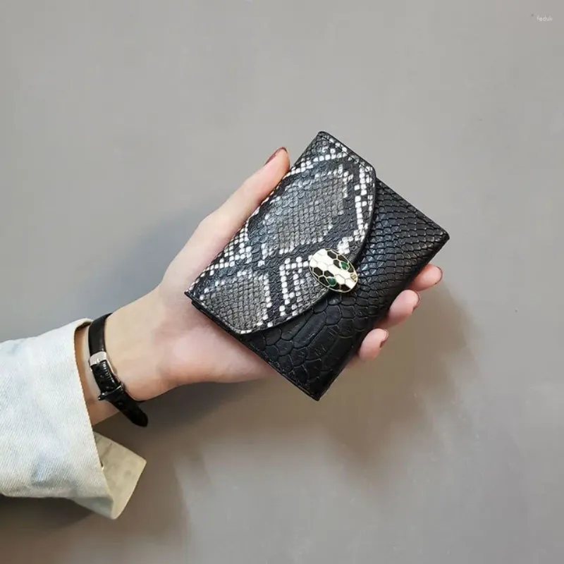 Brieftaschen Triple Fold Frauen Kurze Brieftasche Kleine Mode Luxus Serpentin Für Leder Geldbörse Damen Karte Tasche Weibliche Geld Clip