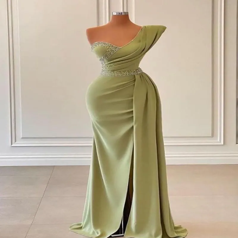 2023 Sage Green Prom Dresses واحدة كتف غطاء كتف واحد