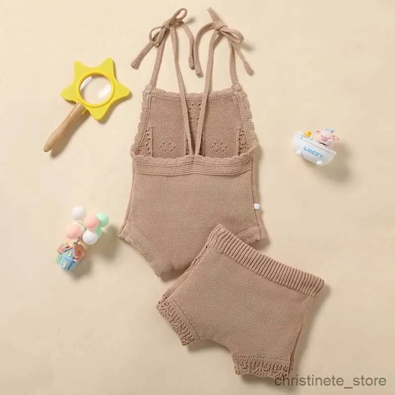 Kläder sätter nyfödda babyflickor solid snörning stickad backless sele rompers drstring ruffle brim shorts strand sommarkläder outfits uppsättningar r231215