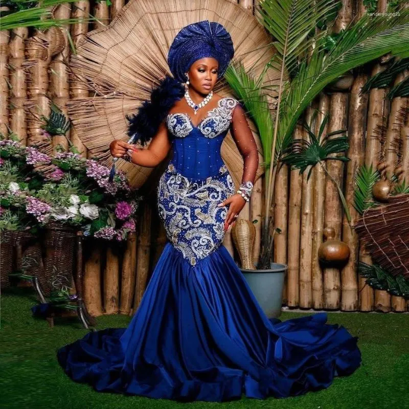 Feestjurken Prachtige Nigeriaanse traditionele bruiloftsreceptiejurk Afrikaans blauw borduurwerk Kant Formele gelegenheid Aso Ebi-avondjurken