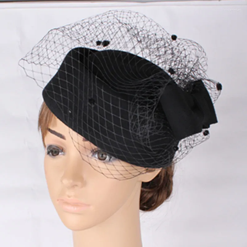 Fashion Black High Quality Fascinator Hats Base with Birdcage Veil Veils Bridal Occasion Accessoires de cheveux Cocktail Myq136