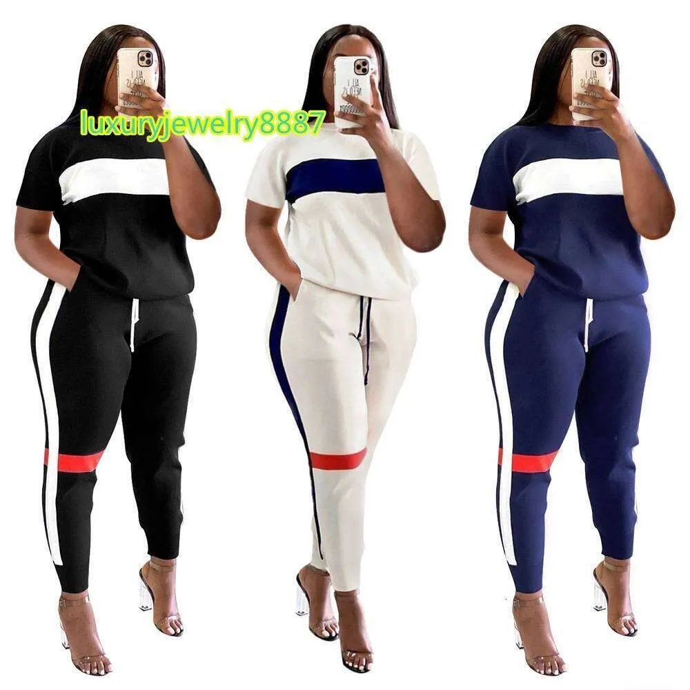 TRUEN Custom 2023 new arrival fashion casual Striped sports Jogging suit women two pieces pants set