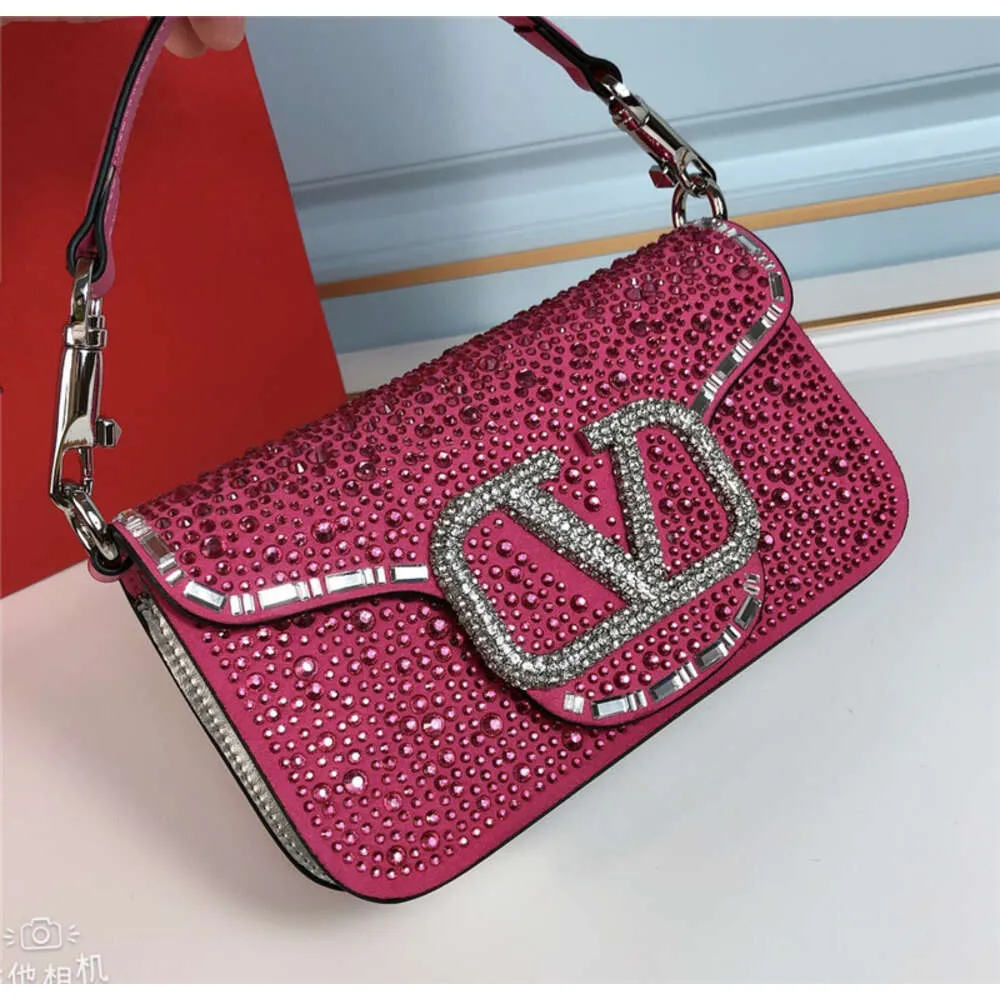 DHgate Valentino Shiny Crystal Messenger Bag Luxury Small Square Designer Handbag with Magnetic Buckle Bags Luggage Accessories