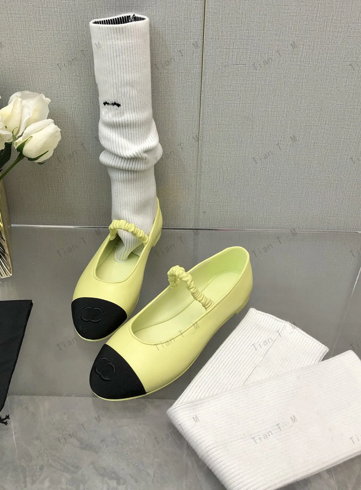 Newest Top Quality Elegant Retro Ballet Sock Shoes Spring Candy Colours Mary Jane Shoes Women Classic Mixed Color pumps Round Toe Flats Real Leather