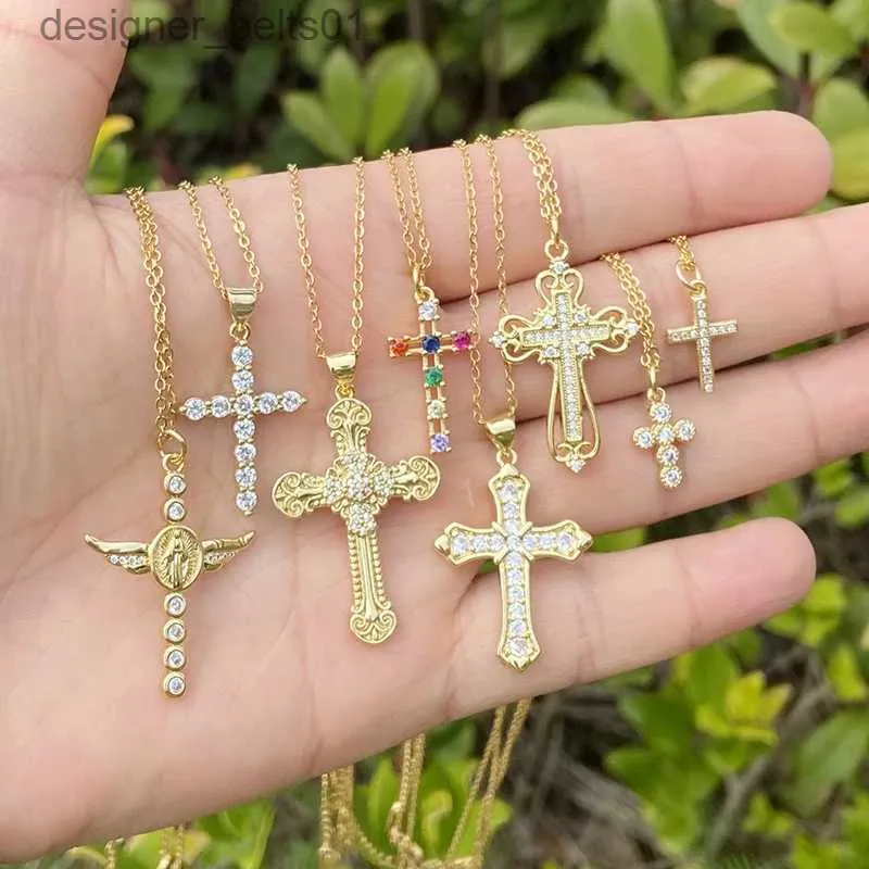 Pendant Necklaces Delicate Luxurious Gold Color Cross Zircon Pendant Necklace For Women 2022 New Fashion Jewelry Gift 18K Gold Plated Copper AlloyL231215