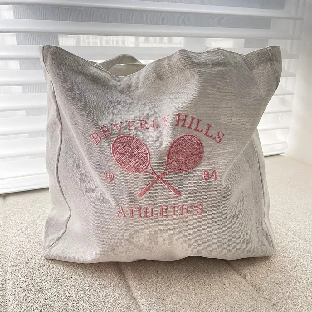 Sacos de compras Beverly Hills 1984 Atletismo Tênis Bordado Moda Mulheres Bolsa de Lona Estilo Vintage Estética Bolsa Tote 231215