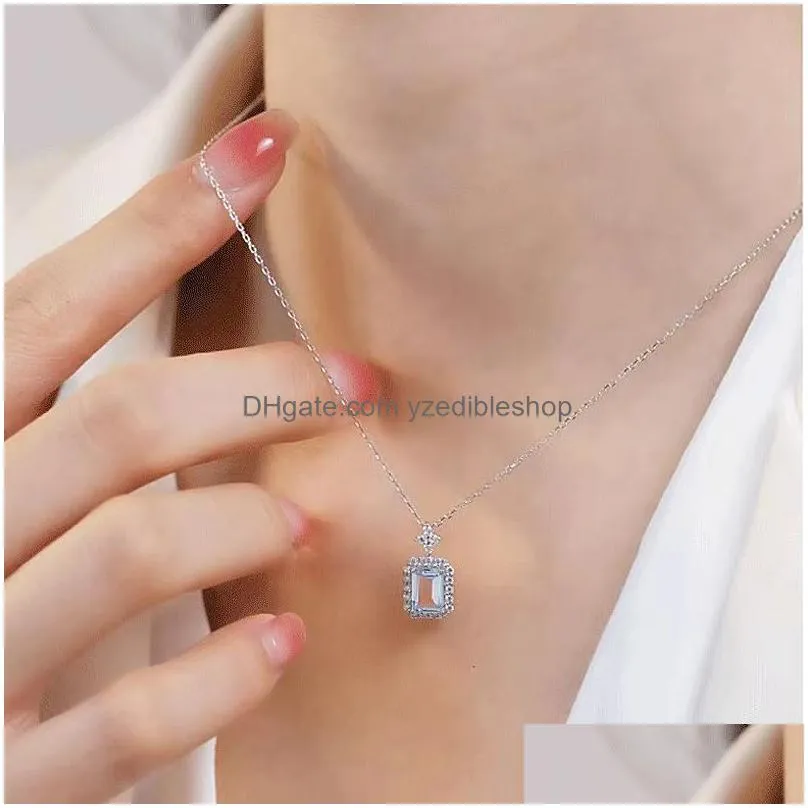 Engagement necklaces 2024