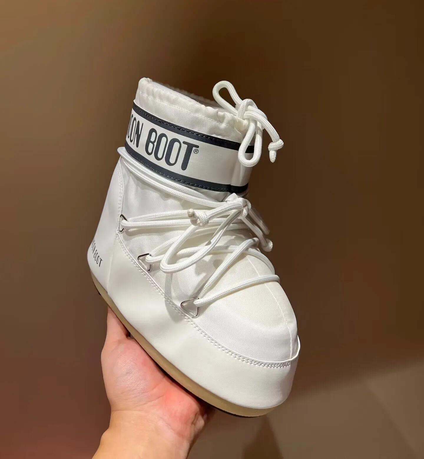 Moon top boots 41
