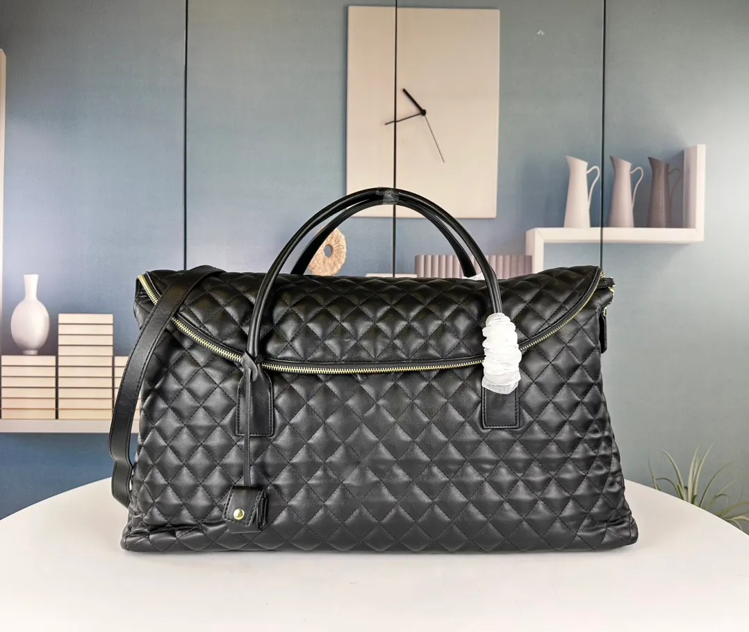 Large Leather Luggage Bag Duffel Bags Luggage Travelling Bag High Quality Women Large Capacity Baggage Casual Travel Handbag Lady Tote From 78 62 DHgate