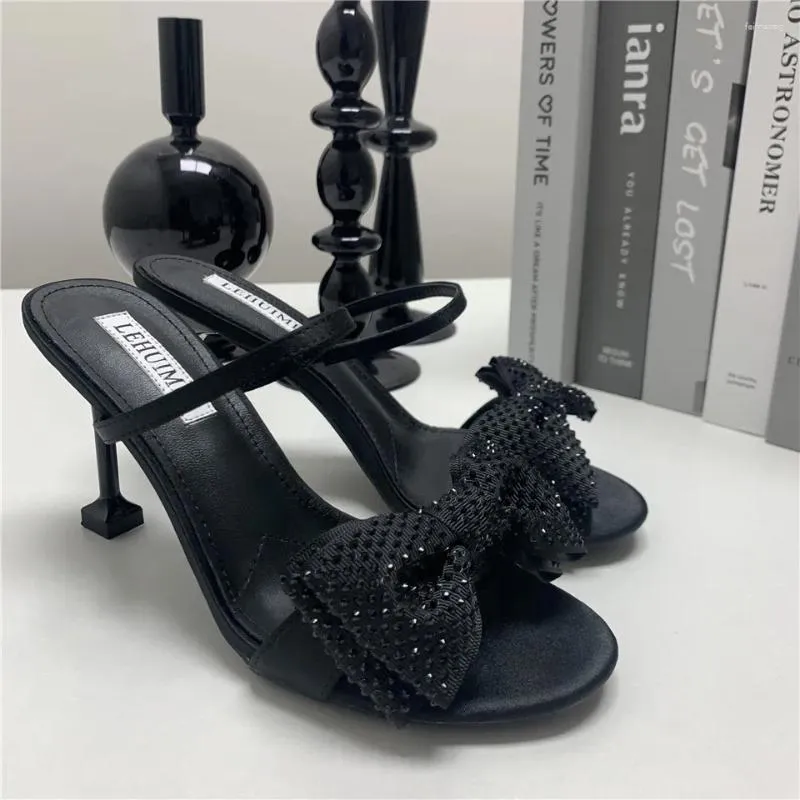 Terlik Siyah Kristal Yay Kadın Modern Topuklu Sandalias de Mujer Yaz Bayanlar ve Sandalet Peep Toe Zapatos
