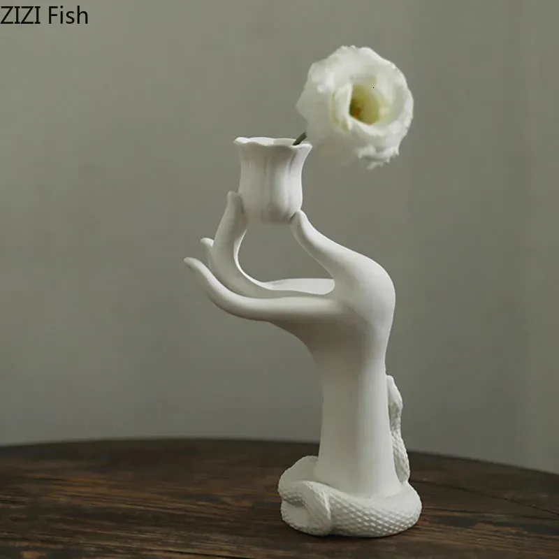 Candle Holders Ceramic Hand Palm Holding Roses Candle Holders Desk Decoration Minimalism Flower Shape Candlestick Candle Stand Modern Decor 231215