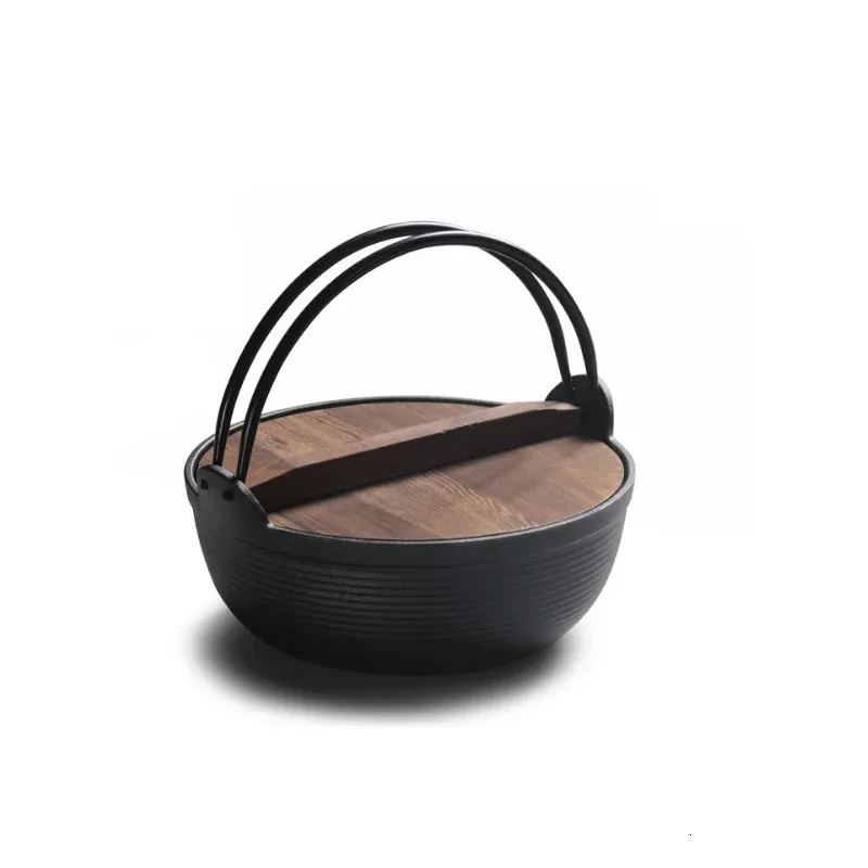 "25cm Cast Iron Soup Stock Pot with Wood Cover - Japanese Sukiyaki Stew Pot for Outdoor Field Hanging, Uncoated, Ideal for 23 People Use"