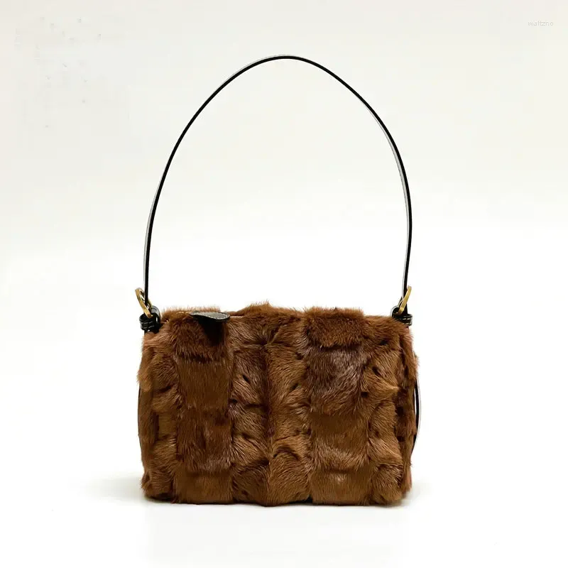 Sacs de soirée Sac de fourrure en cuir pour femme Mink Hair Bandoulière Light Luxury Cowhide Poche