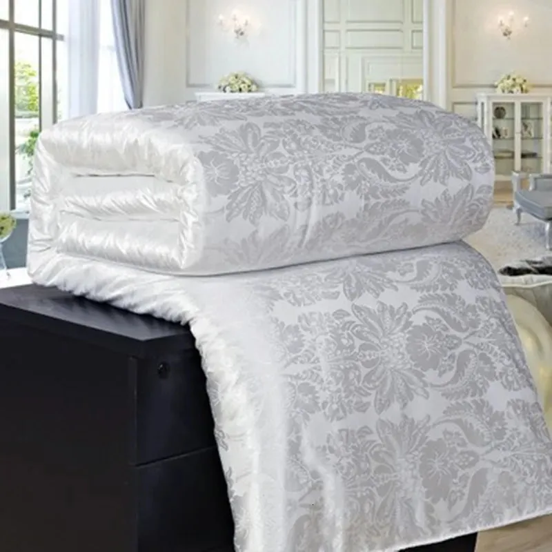 Comforters sätter NaturalMulberry Luxury Silk Comforter Däcke Handmade Twin Queen King Full Size Filt quilt Jacquard Bedding In Filler 231215