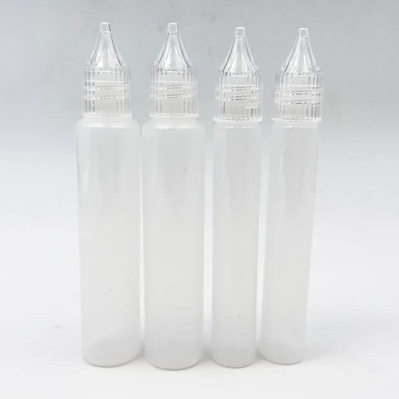 wholesale Empty Juice Needle Bottle Drip Tip 10ml 15ml 30ml Plastic Liquid Storage Squeezable Dropper 12 LL