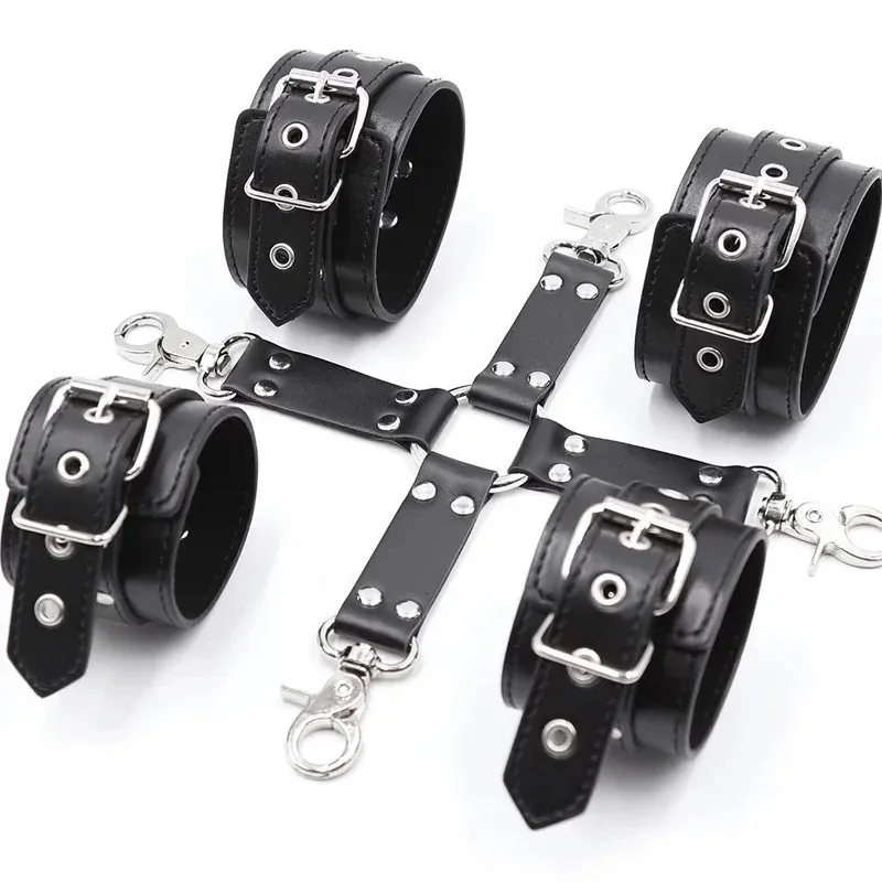 Adult Toys Leather Handcuffs BDSM Bondage Restraint Flirting Slave Exotic Accessories Toys For Couple Games Handcuff amp Ankle Cuffs Adult 231216