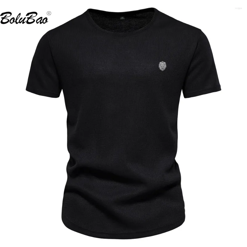 Męskie koszule 2023 Casual T-shirt Summer Slim Fit Solid Color Trend Top Wysokiej jakości wzorc