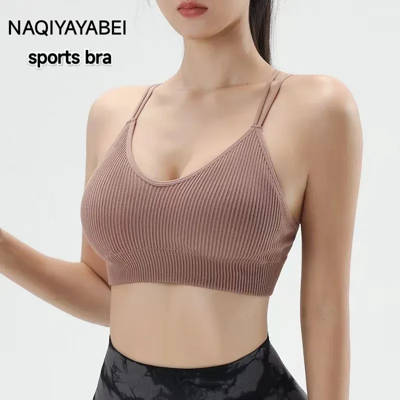 Reggiseni Tinta unita Fitness Antiurto Reggiseno sportivo da donna Morbido Yoga Top Biancheria intima da palestra traspirante senza cuciture di qualità superiore 231215