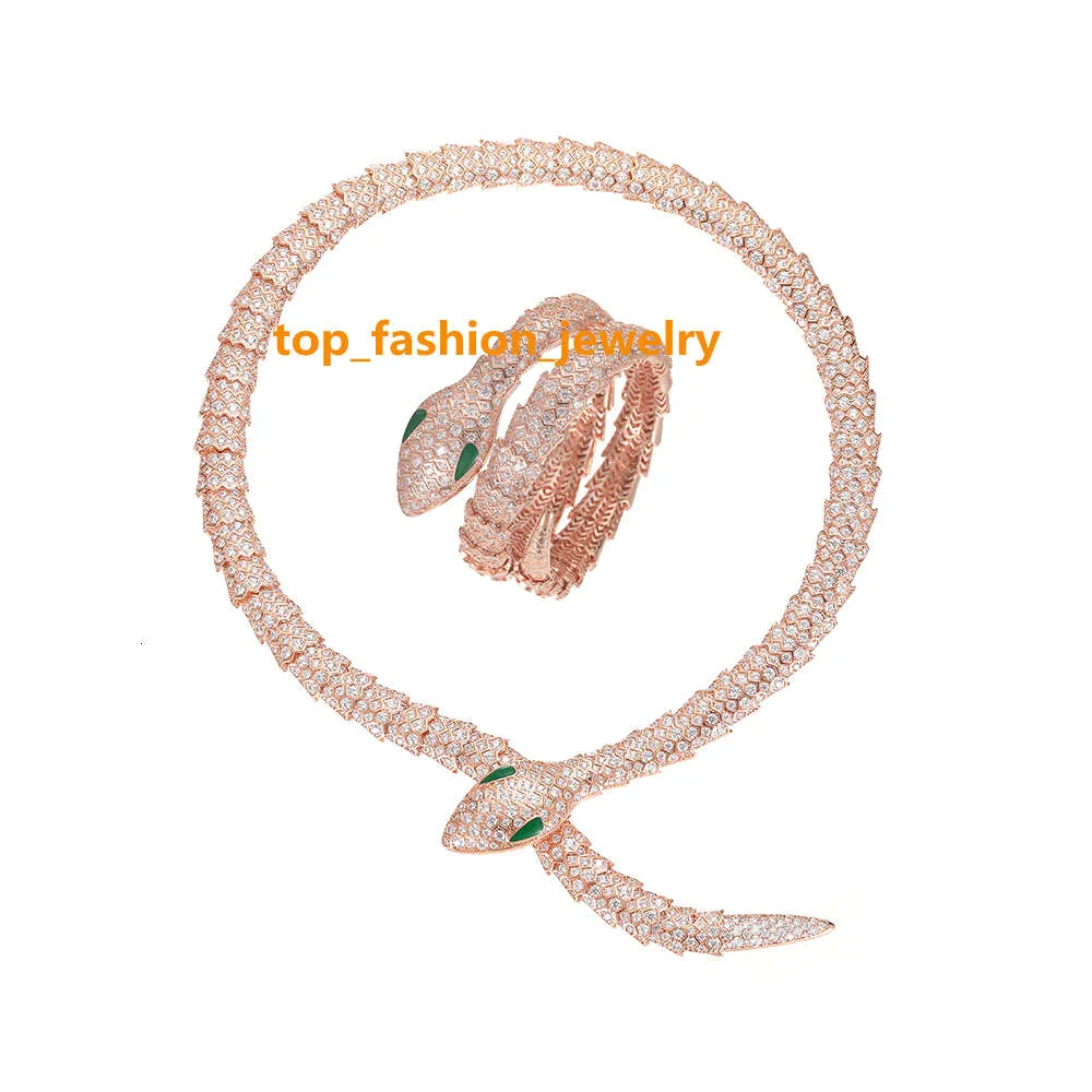 Design stylish luxury accessories gold platinum serpentine exaggeration statement necklace bracelet jewelry set wholesale