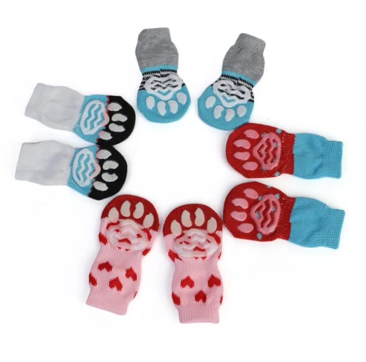 4pcs/set Cute Puppy Dog Shoes Anti-Slip Knit Socks Small Dogs Cat Shoes Chihuahua Boots Winter Indoor Wear Slip On Paw Protector SN5330