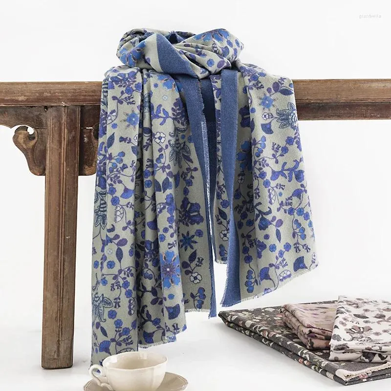 Lenços Elegantes Mulheres Azul Floral Impresso Lenço Inverno Moda Commuter Quente Pescoço Silenciador Simples Faux Cashmere Anti-Frio Xale