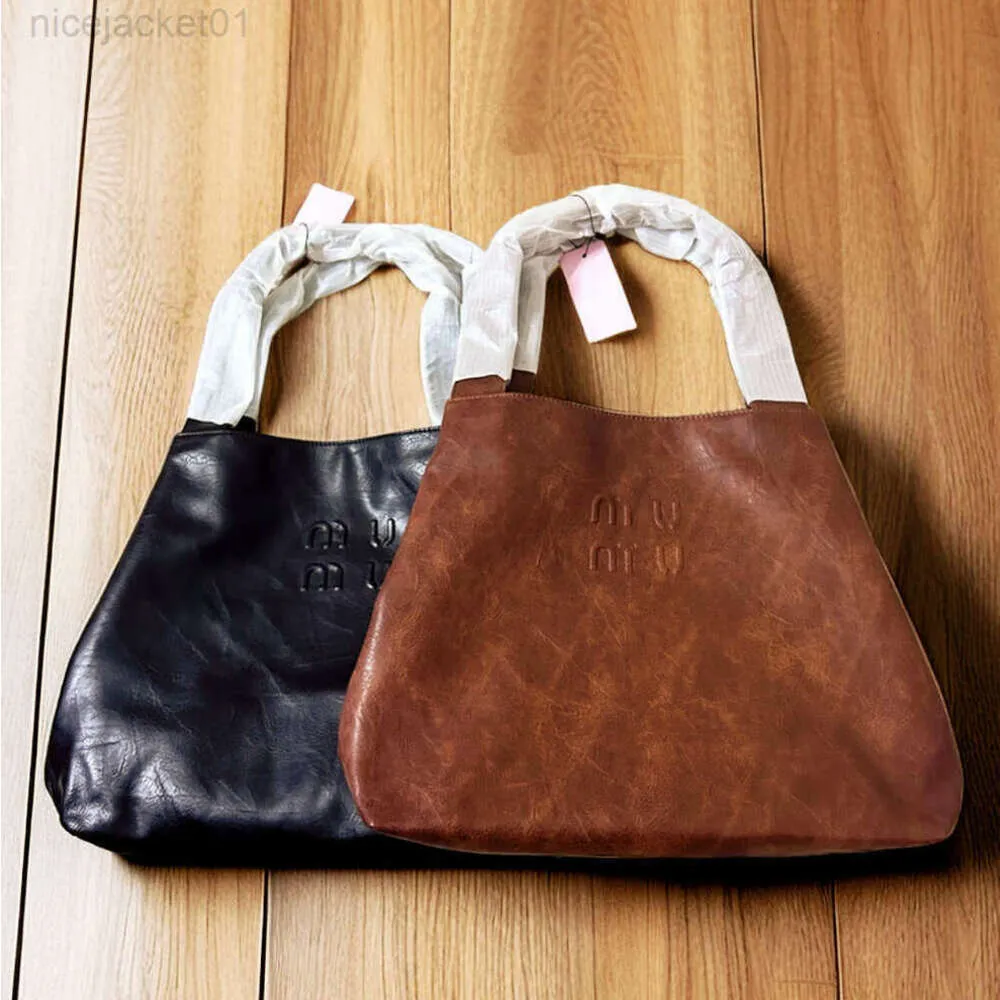 Brown Miu Miu Leather Shoulder Tote Bag Large Capacity Tote Bag