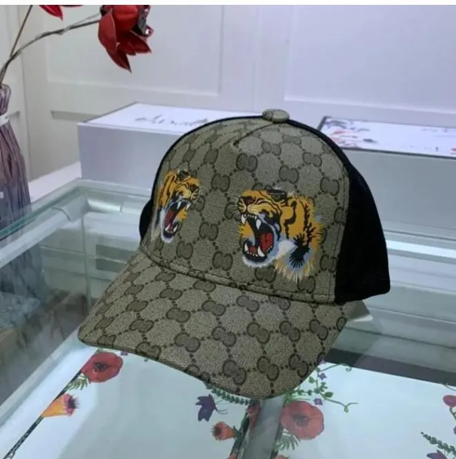 2024 nieuwe designer heren baseball cap dames merken tijger hoofd hoed bee snake borduurwerk bot heren en dames vrije tijd zonnehoed sport mesh vrachtwagenchauffeur hoed