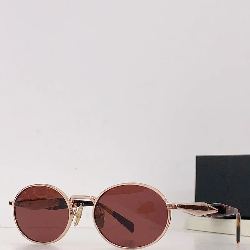 2024 Säsong Hot Selling Herr Fashion Brand Designer med logotyp Solglasögon Classic Metal Oval Frame Red Lens UV400 Beach Solglasögon med Box SPR65Z för män och kvinnor