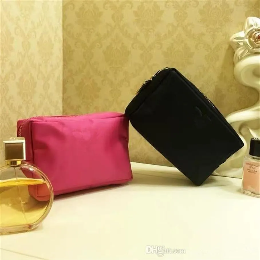 Klassisk makeuppåse P CustomTravel Case 4 Färger Vackra mode Travel Cosmetic Pouch Bag Senaste Fashion Beauty Cosmetic Bag251y
