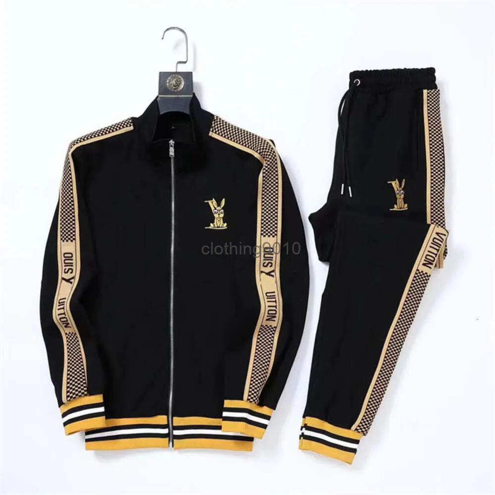 2024SS 5 Men's Tracksuits Designer Mens tracksuit Luxury Men Sweatsuits Long sleeve Classic Fashion Pocket Running Casual Man Clothes Outfits Pants jacket two piece