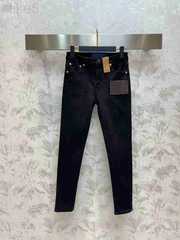 Jeans da donna firmati Fashion Design Patchwork in pelle a vita alta Donna Colore nero Streetwear Pantaloni in denim casual larghi 75CG