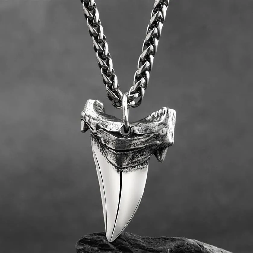 Shark Tooth Silver Necklace For Men Silver Pendant Jewelry Hippop Street Culture Mygrillz LJ201016252F