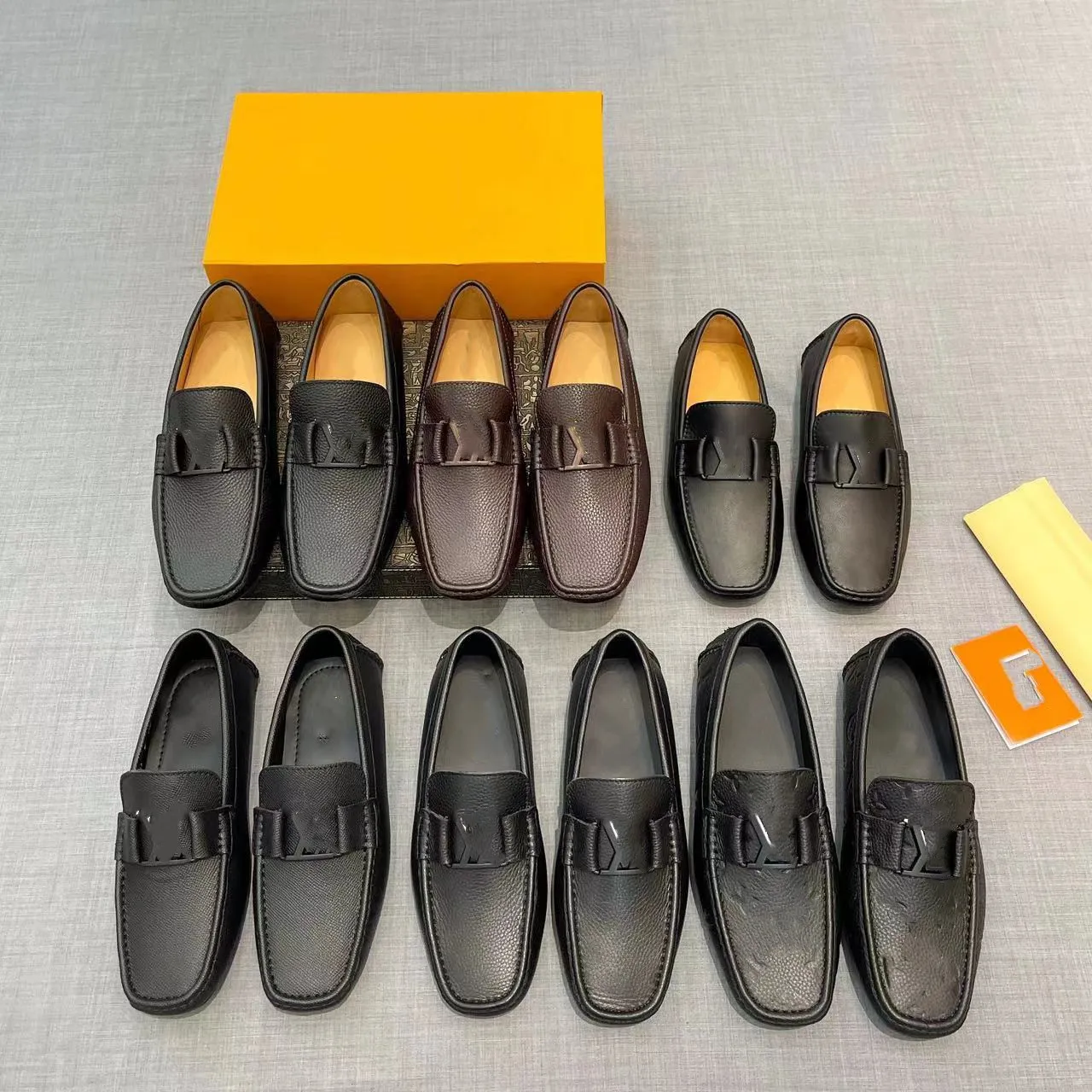 Designer Men Driver Shoes Moccasin loafers Man Hockenheim Dress Shoes Casual Shoes Monte Carlo mules Square Buckle men GYM shoes 03