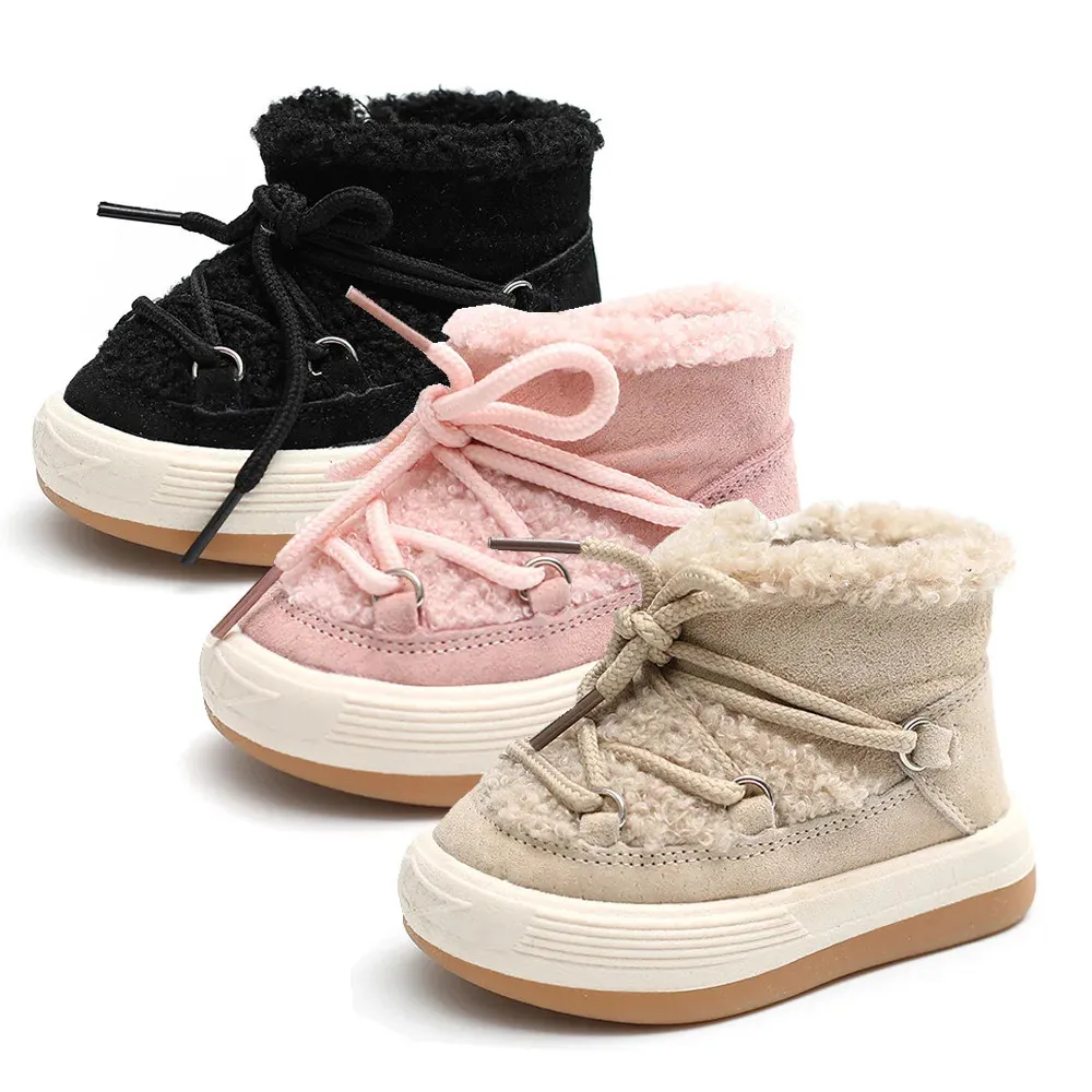Flat shoes 2023 Baby Winter Boots AntiSlip Rubber Sole Girl Shoes Lamb Wool Patchwork Toddler First Walkers Warm Kids Boys Snow 231216